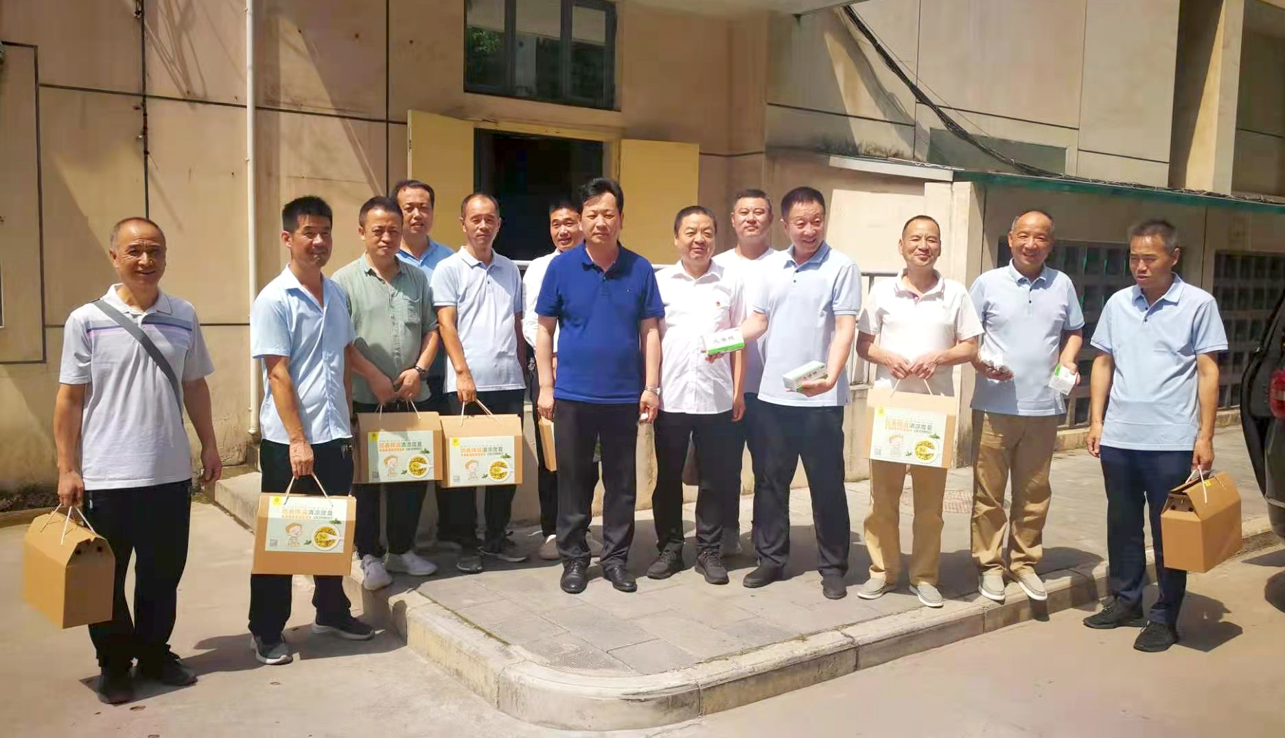 1658221444184676.jpg 6376185374910814852557281.jpg