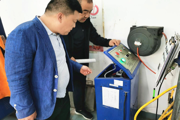 图片10cccc_副本.jpg 图片10cccc_副本.jpg