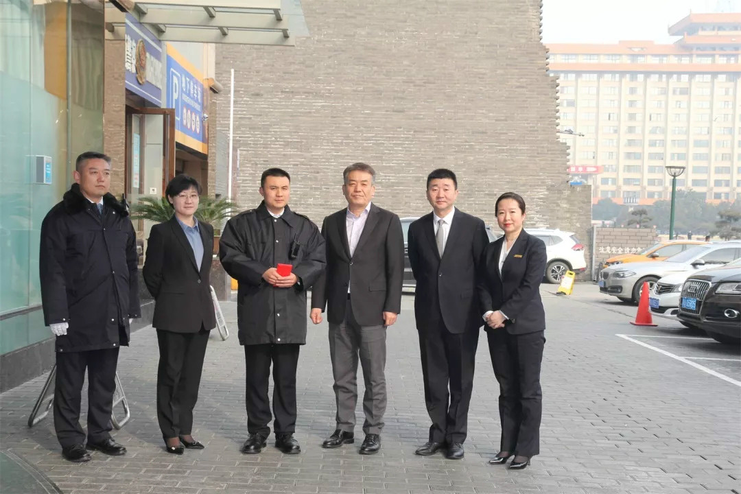 640.webp (4).jpg 640.webp (4).jpg