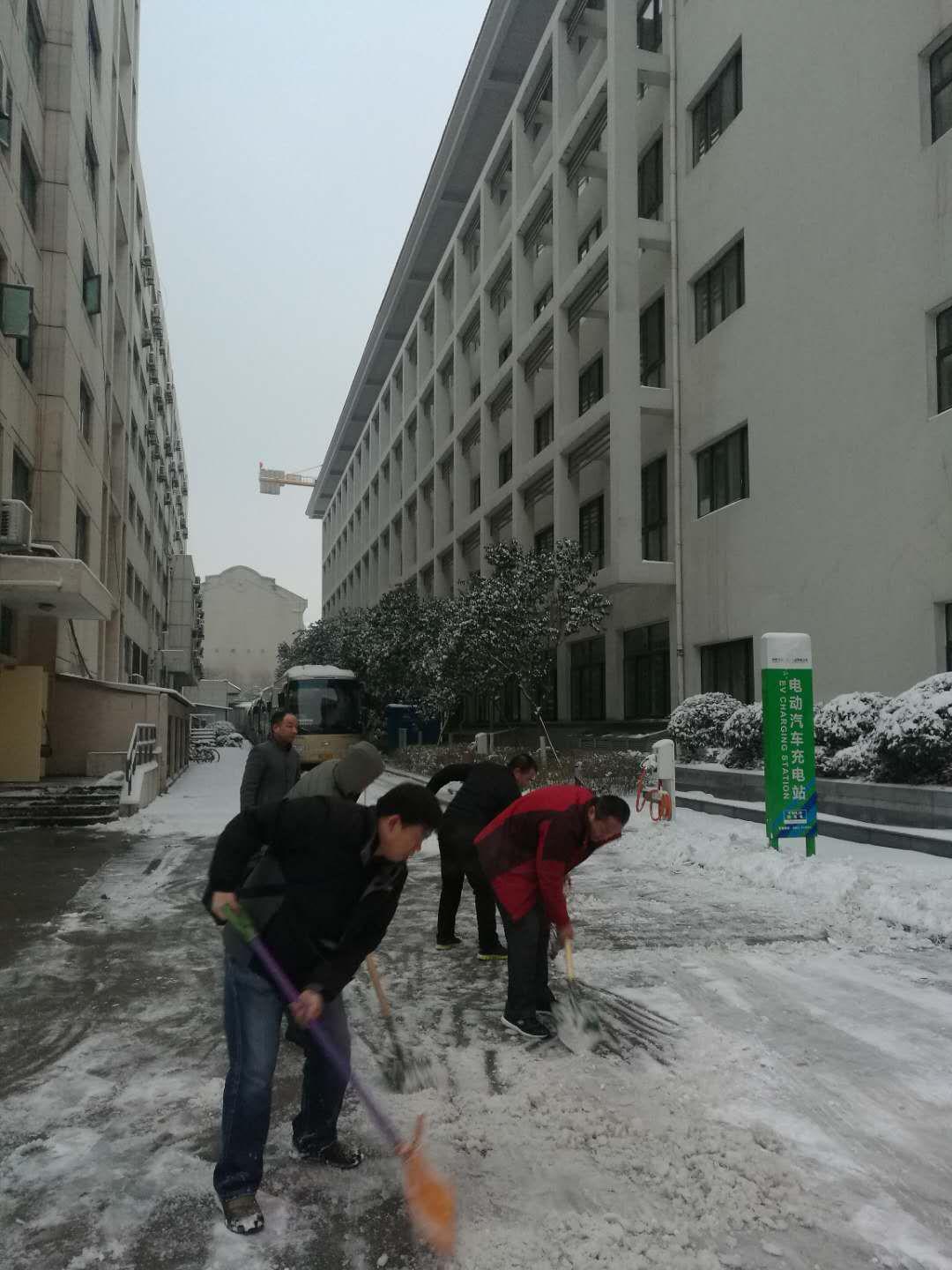 图片4.jpg 图片4.jpg