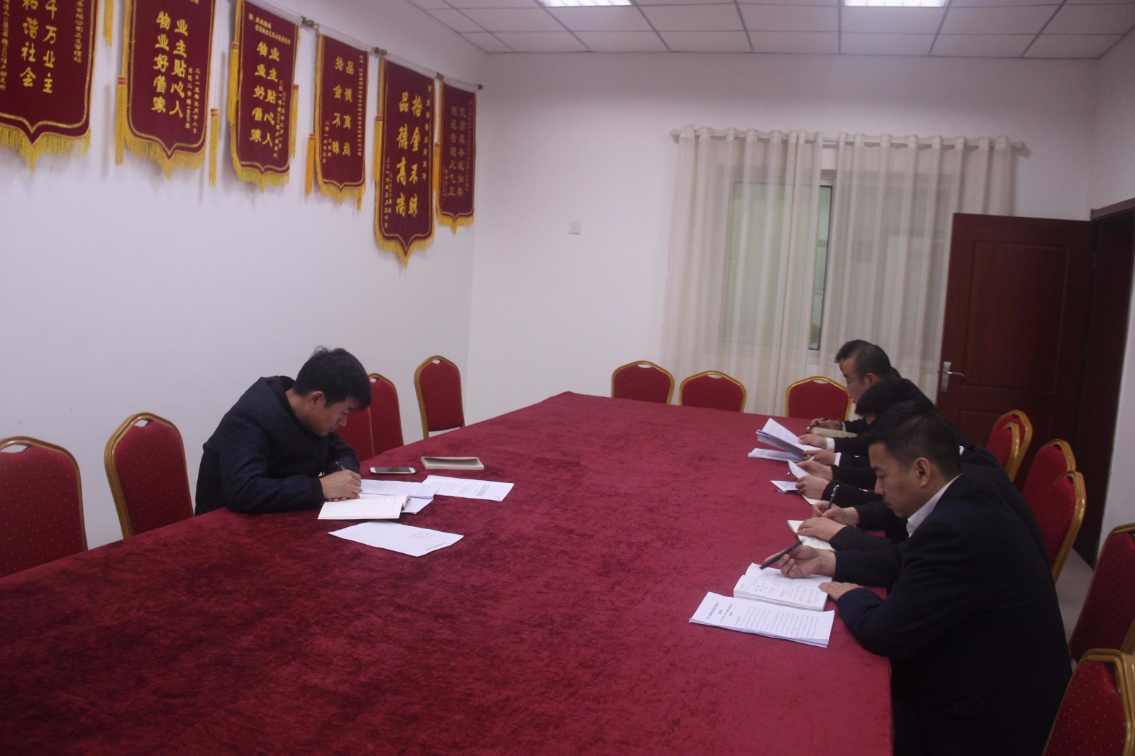 图片2.jpg 图片2.jpg