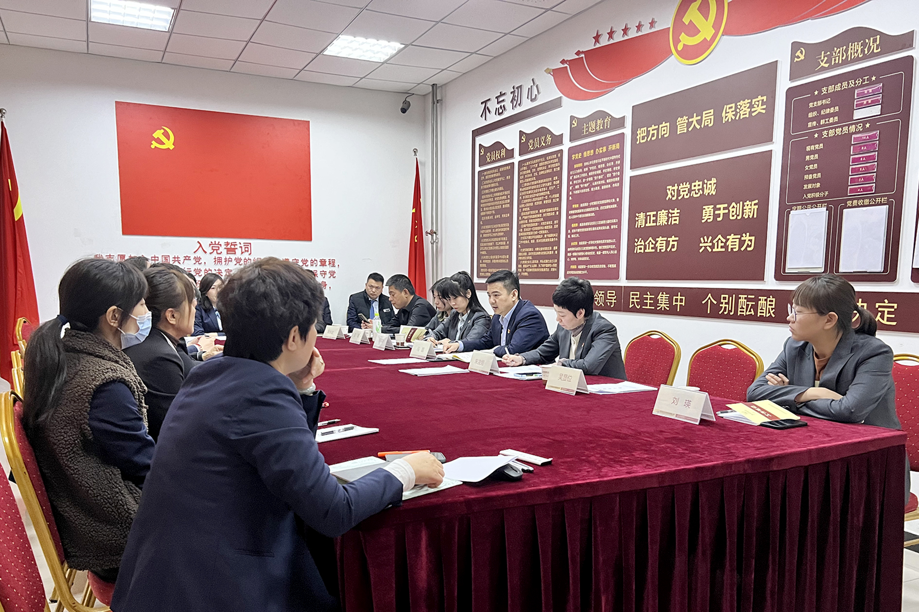 1681783482114701.jpg 皇城物业.jpg